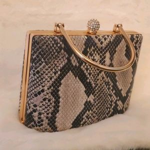 Handbag snake print